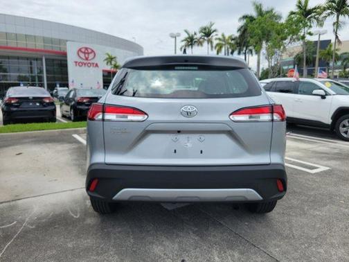 Silver 2025 Toyota Corolla Cross L