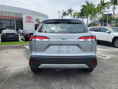 Silver 2025 Toyota Corolla Cross L