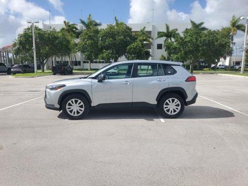 Silver 2025 Toyota Corolla Cross L