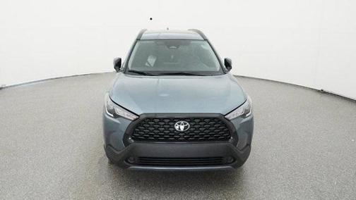 2025 Toyota Corolla Cross LE