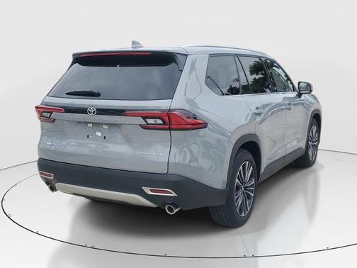 2026 Toyota Grand Highlander Hybrid MAX Platinum