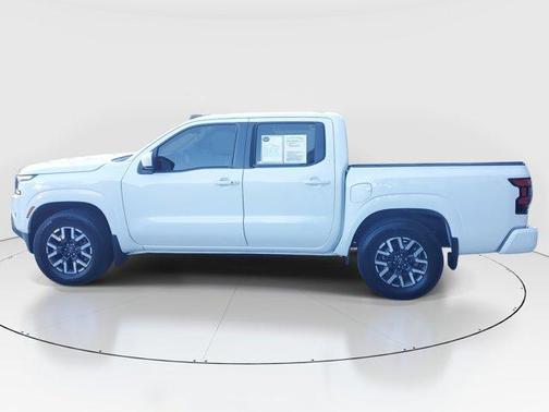 2024 Nissan Frontier SL