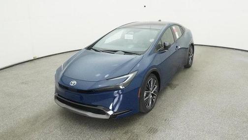 2025 Toyota Prius XLE
