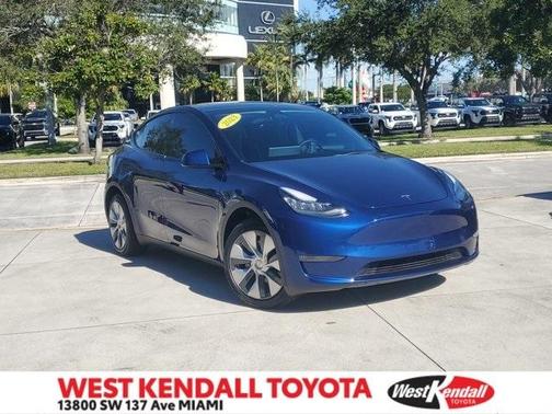 2023 Tesla Model Y Performance