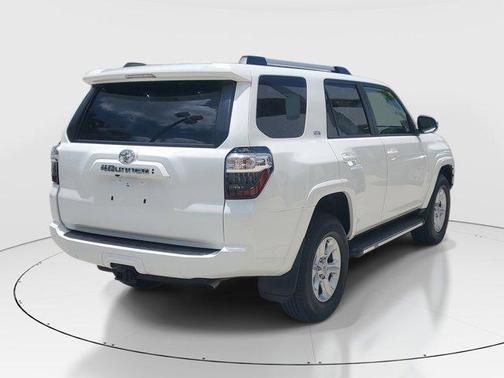 Ice 2024 Toyota 4Runner SR5 Premium