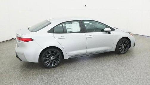Classic Silver Metallic 2026 Toyota Corolla SE