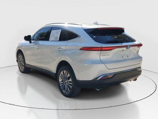 2024 Toyota Venza XLE