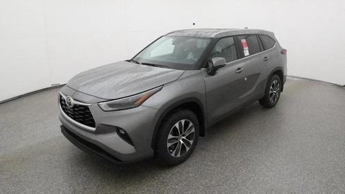 2026 Toyota Highlander XLE