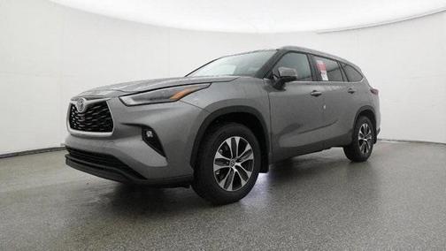 2026 Toyota Highlander XLE