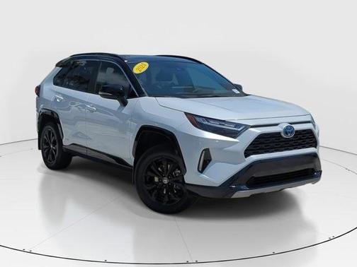 2024 Toyota RAV4 Hybrid XSE