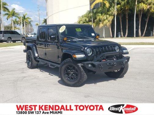 2023 Jeep Gladiator Overland