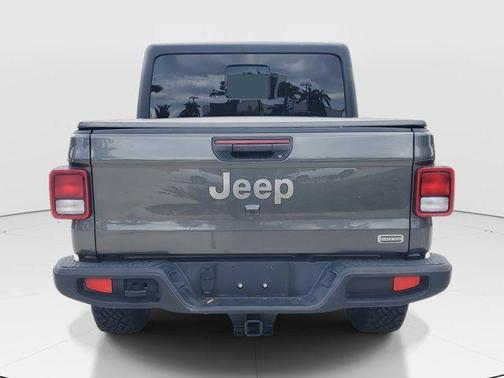 Granite Crystal Clearcoat Metallic 2022 Jeep Gladiator Overland