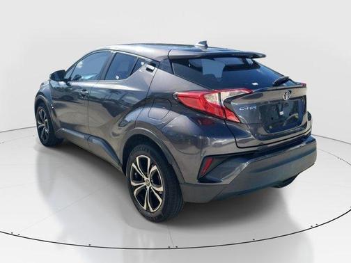 Magnetic Gray Metallic 2021 Toyota C-HR LE