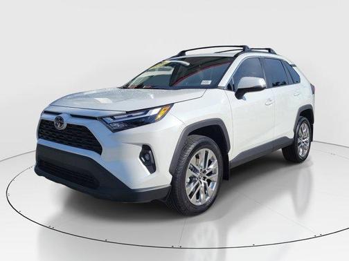 Pearl 2025 Toyota RAV4 XLE Premium