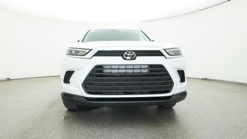 2025 Toyota Grand Highlander Hybrid LE