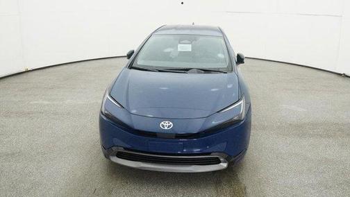 2025 Toyota Prius XLE