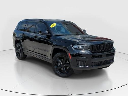 2023 Jeep Grand Cherokee L Laredo