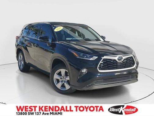2021 Toyota Highlander LE