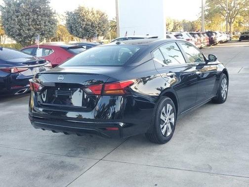 2025 Nissan Altima S