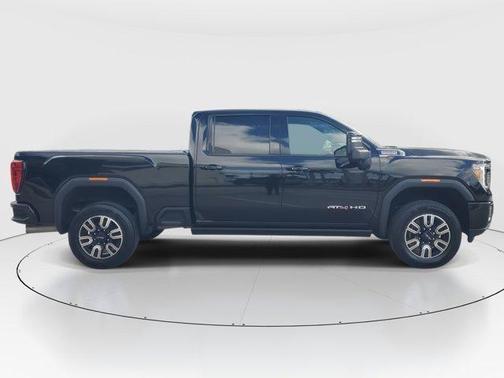 2023 GMC Sierra 2500 AT4