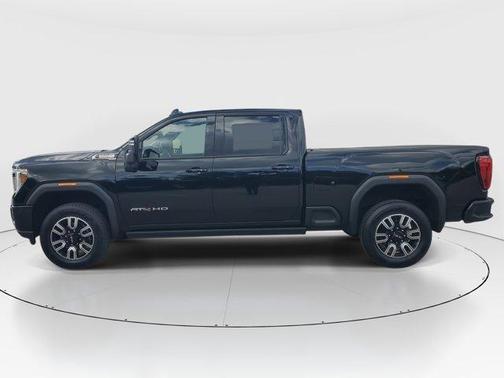 2023 GMC Sierra 2500 AT4