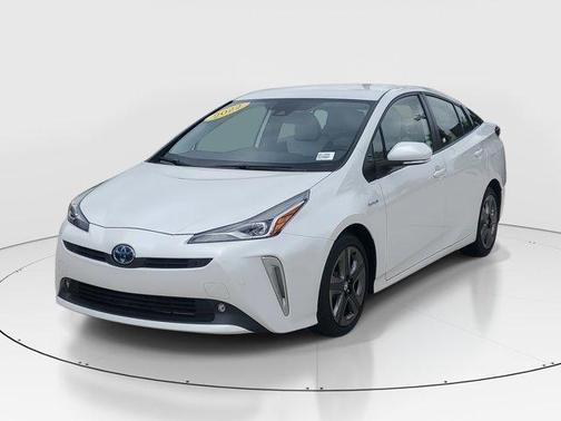 2022 Toyota Prius L