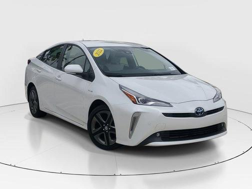 2022 Toyota Prius L
