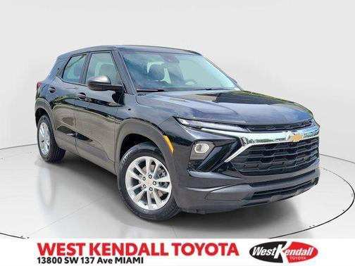 Mosaic Black Metallic 2025 Chevrolet Trailblazer LS