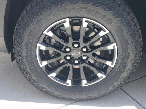 2025 Chevrolet Traverse Z71