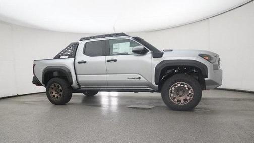2025 Toyota Tacoma Hybrid Trailhunter