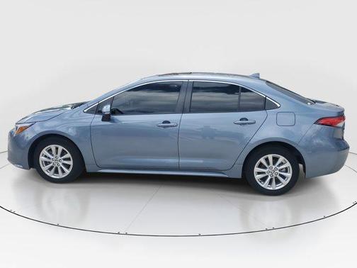 2023 Toyota Corolla Hybrid XLE