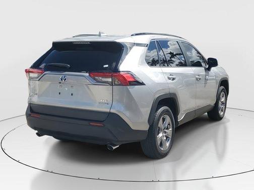2023 Toyota RAV4 Hybrid XLE