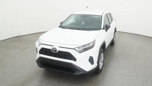2025 Toyota RAV4 LE
