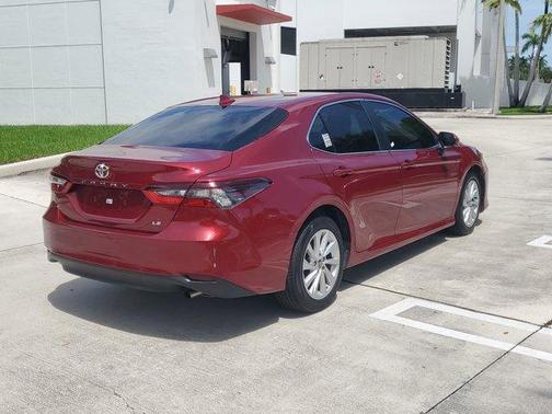 2022 Toyota Camry LE