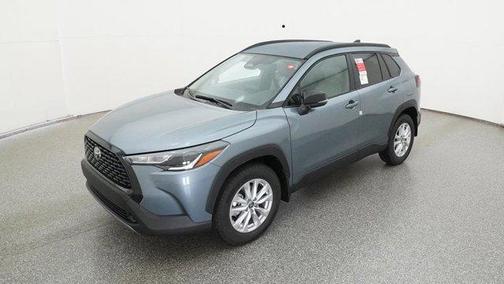 2025 Toyota Corolla Cross LE