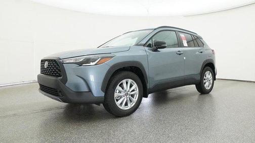 2025 Toyota Corolla Cross LE