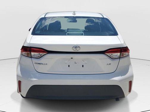 Wind Chill Pearl 2025 Toyota Corolla LE
