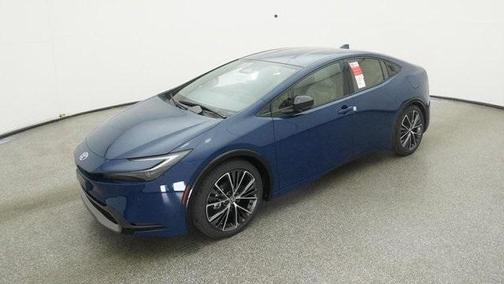 2025 Toyota Prius XLE