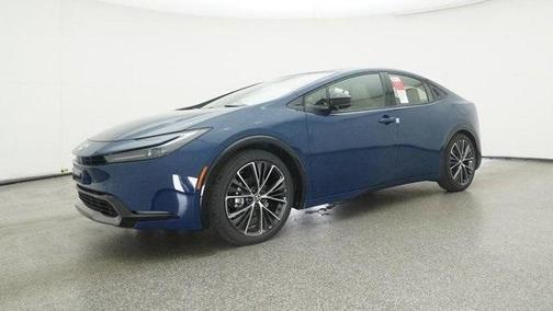 2025 Toyota Prius XLE