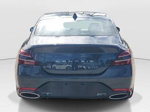 2025 Genesis G70 2.5T
