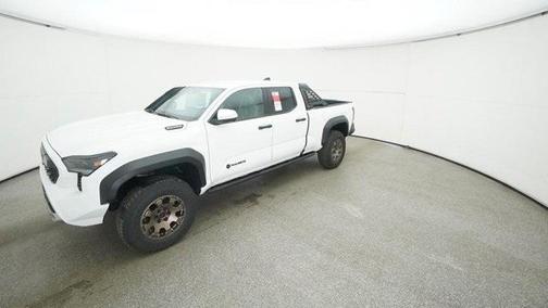 2025 Toyota Tacoma Hybrid Trailhunter