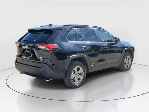 2023 Toyota RAV4 Hybrid LE