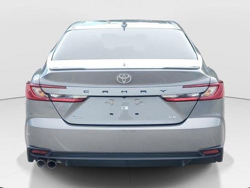 Metal 2026 Toyota Camry SE