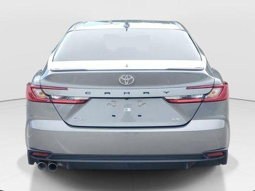 Metal 2026 Toyota Camry SE