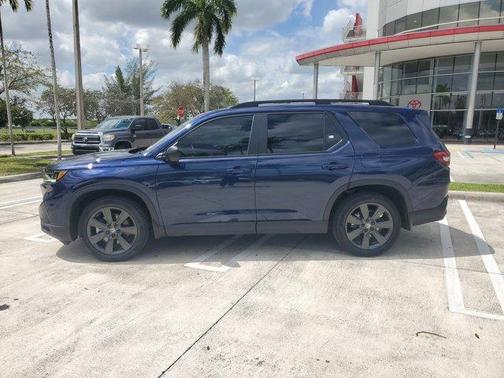 2025 Honda Pilot Sport