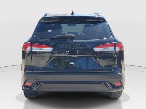 2024 Toyota Corolla Cross Hybrid SE