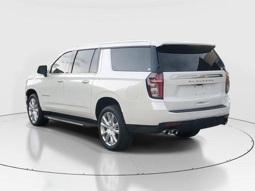 2023 Chevrolet Suburban High Country