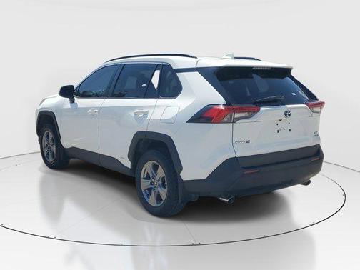 Ice 2024 Toyota RAV4 Hybrid XLE