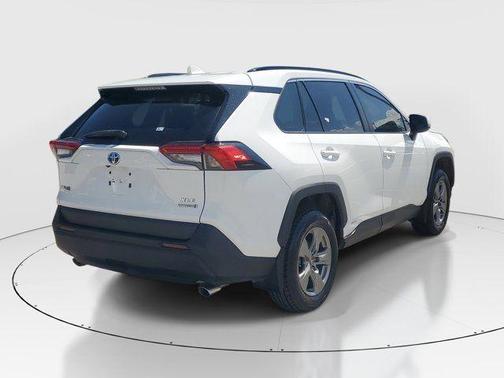 Ice 2024 Toyota RAV4 Hybrid XLE