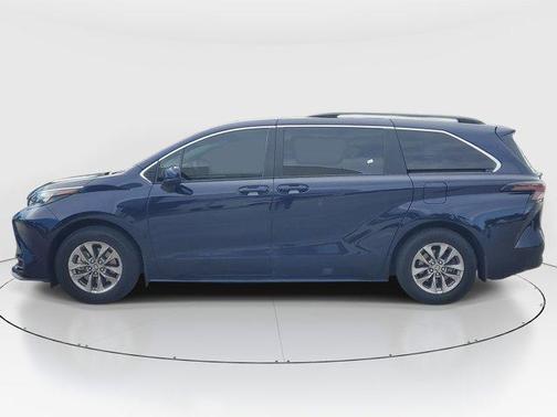 Gray 2024 Toyota Sienna LE